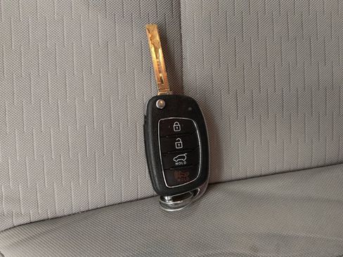 Used 2019 Hyundai Tucson SE FWD image 32