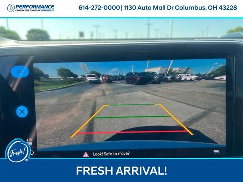 Used 2024 Volkswagen Atlas SE AWD/4WD image 25