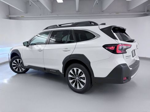 Used 2024 Subaru Outback Limited AWD/4WD image 7