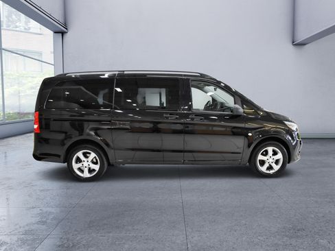 Used 2016 Mercedes-Benz Metris Passenger image 7