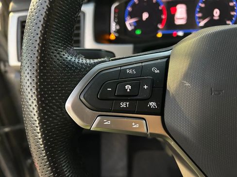 Used 2021 Volkswagen Atlas Cross Sport SEL Premium R-Line image 13