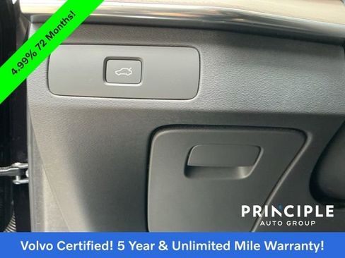 Certified 2025 Volvo XC90 B5 Plus image 23