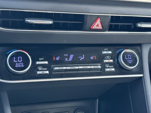 Used 2023 Hyundai Sonata SEL w/ Convenience Package image 22