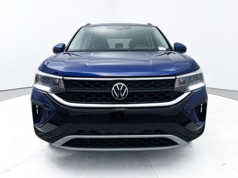 Used 2023 Volkswagen Taos SE image 11