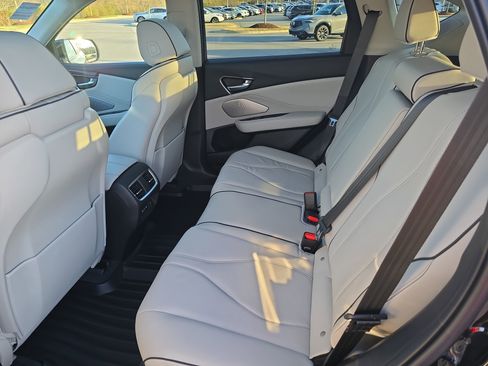 New 2026 Acura RDX SH-AWD w/ Advance Package image 14