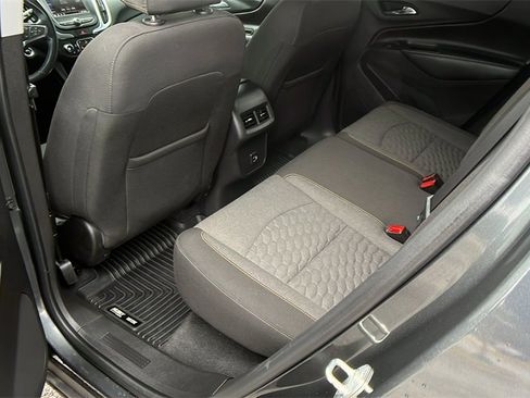 Used 2021 Chevrolet Equinox LT image 20