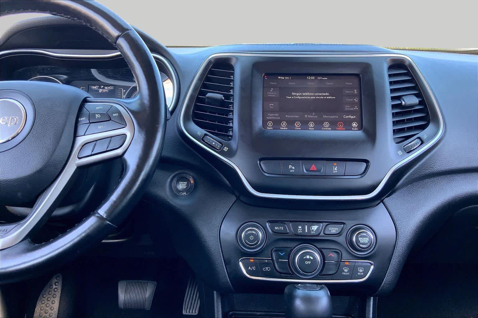 Used 2021 Jeep Cherokee Latitude Plus FWD image 7