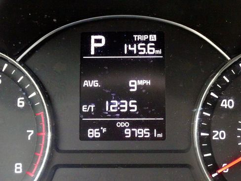 Used 2017 Kia Forte LX FWD image 33