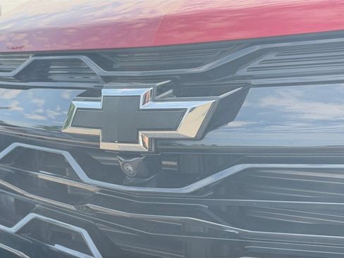 Certified 2025 Chevrolet Equinox RS w/ Safety and Technology Package AWD/4WD image 34