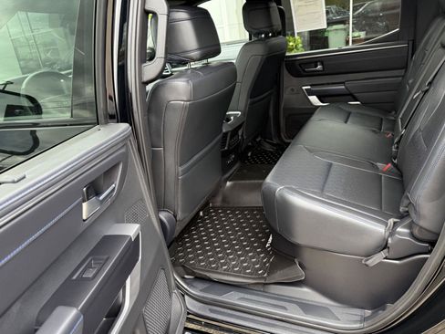 Used 2025 Toyota Tundra Platinum AWD/4WD image 15