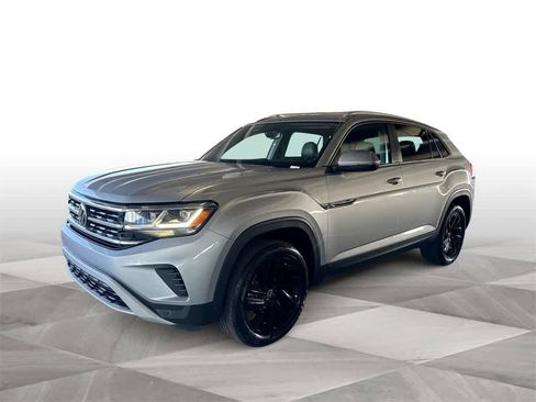 Used 2022 Volkswagen Atlas Cross Sport SE image 4