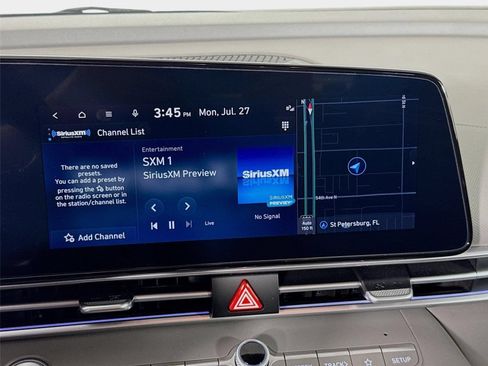 Certified 2024 Hyundai Elantra SEL FWD image 15
