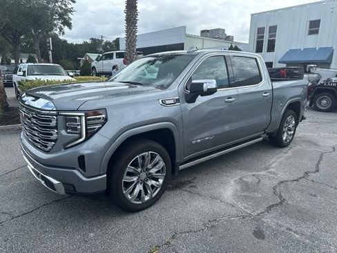 Used 2026 GMC Sierra 1500 Denali w/ Denali Reserve Package AWD/4WD image 1