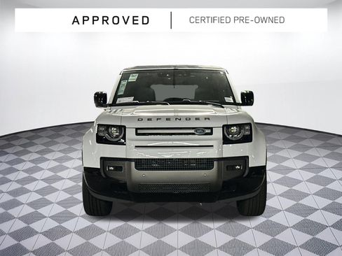 Used 2025 Land Rover Defender 130 X-Dynamic SE AWD/4WD image 5