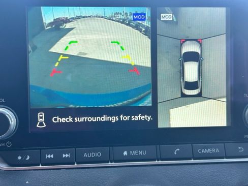 Certified 2024 Nissan Sentra SR w/ SR Premium Package image 8