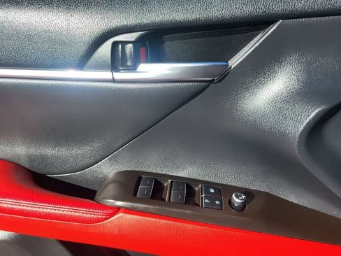 Used 2021 Toyota Camry XSE FWD image 13