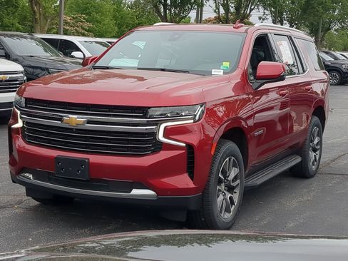 Used 2021 Chevrolet Tahoe LT w/ LT Signature Package AWD/4WD image 5
