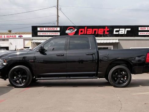 Used 2018 RAM 1500 Express w/ Black Ram 1500 Express Group image 15