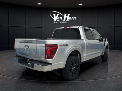 Used 2025 Ford F150 Platinum AWD/4WD image 7