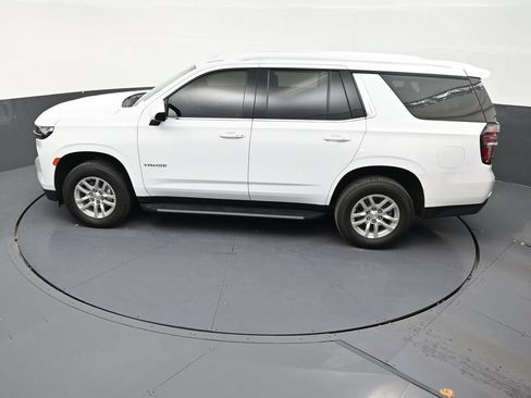 Used 2024 Chevrolet Tahoe LS RWD image 12
