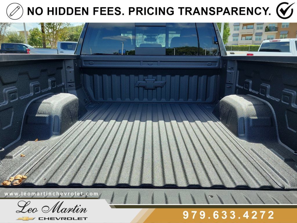 New 2026 Chevrolet Silverado 1500 LT w/ Texas Edition Plus AWD/4WD image 6