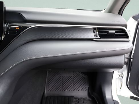Certified 2023 Toyota Camry SE FWD image 38