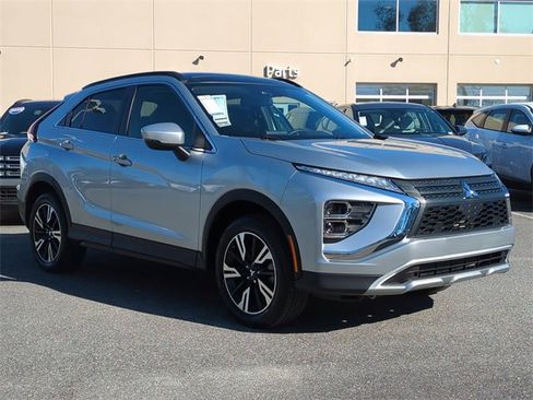 Used 2024 Mitsubishi Eclipse Cross SE image 3