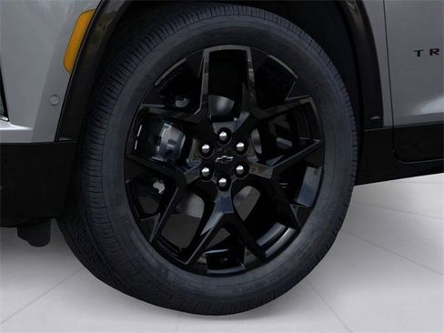 New 2026 Chevrolet Traverse RS image 7