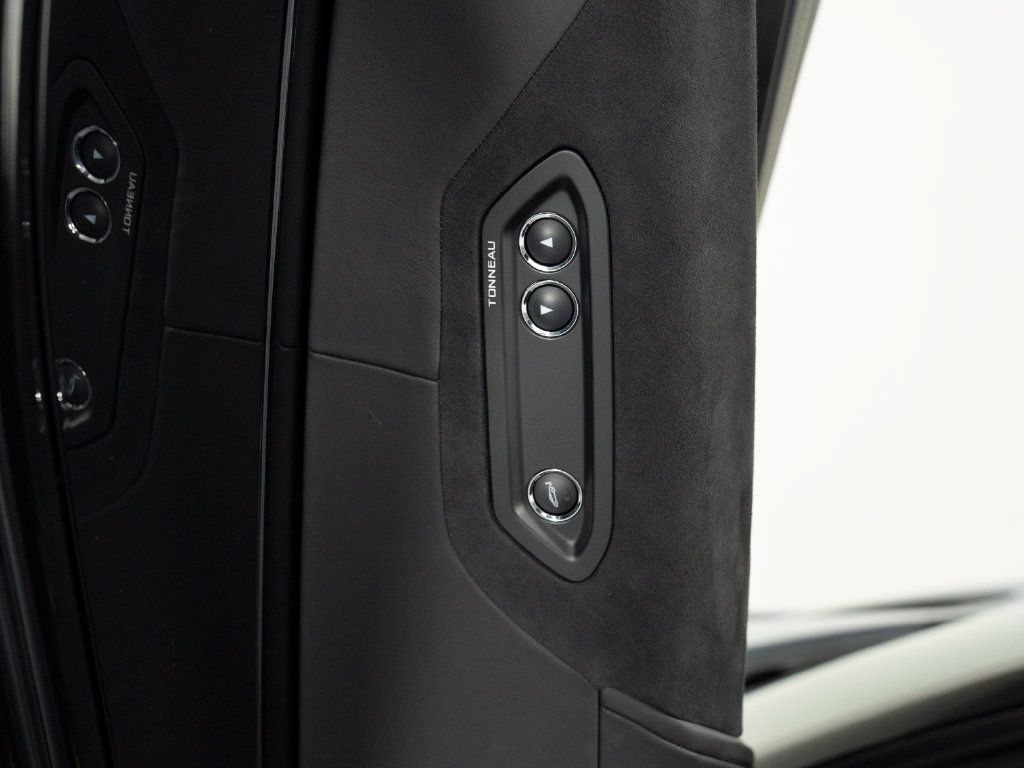 Used 2020 McLaren 720S Performance RWD image 12