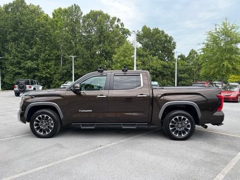 Used 2025 Toyota Tundra Limited AWD/4WD image 4