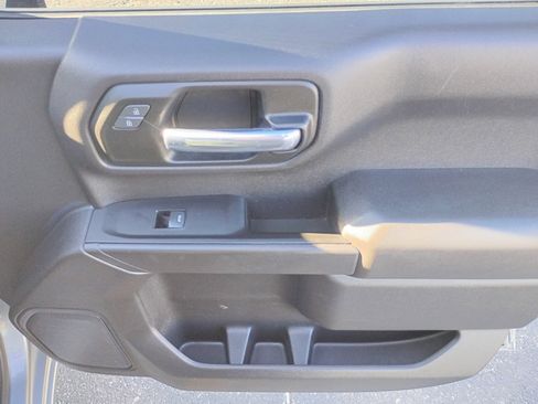 Used 2022 Chevrolet Silverado 1500 Custom Trail Boss w/ Safety Confidence Package image 27