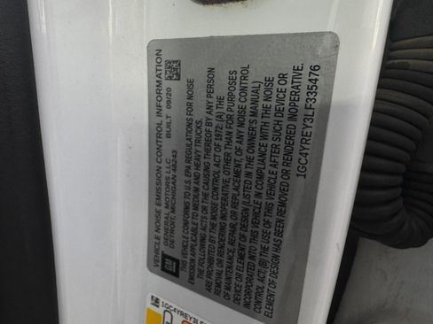 Used 2020 Chevrolet Silverado 2500 High Country w/ Technology Package image 23