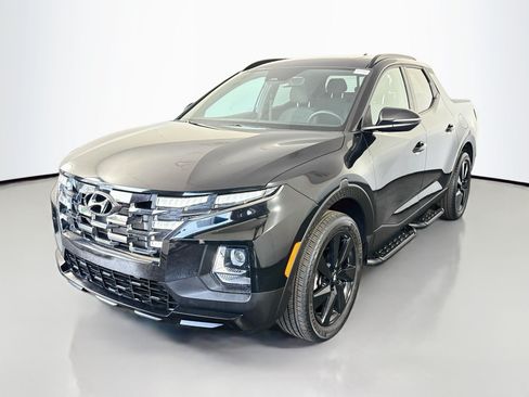 Used 2023 Hyundai Santa Cruz Night w/ Launch Package AWD/4WD image 4