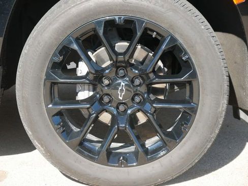 Used 2023 Chevrolet Tahoe LS w/ Driver Alert Package image 9