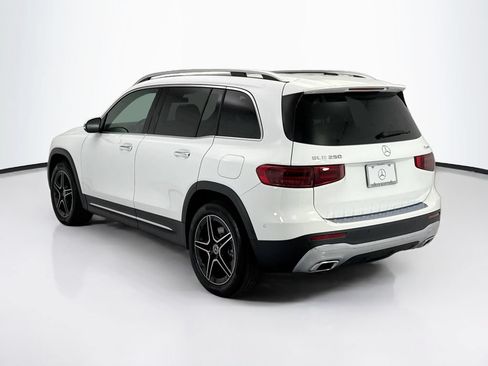 Used 2026 Mercedes-Benz GLB 250 4MATIC image 7