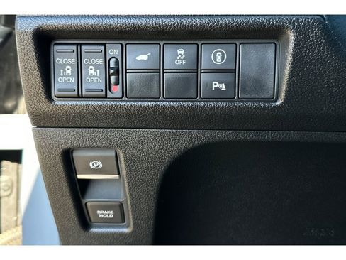 Used 2023 Honda Odyssey Touring image 43