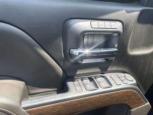 Certified 2018 GMC Sierra 1500 Denali AWD/4WD image 23