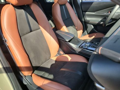 Certified 2024 MAZDA CX-30 Carbon AWD/4WD image 22