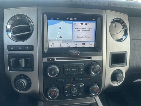 Used 2017 Ford Expedition EL XLT w/ Equipment Group 202A image 21