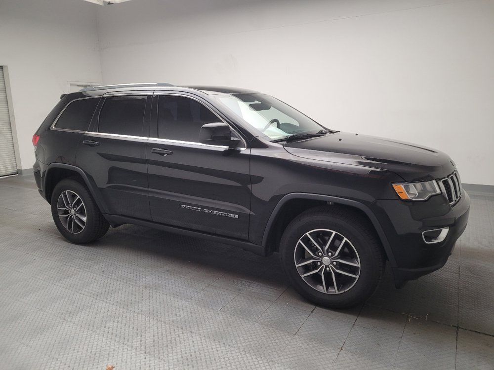 Used 2018 Jeep Grand Cherokee Laredo RWD image 11
