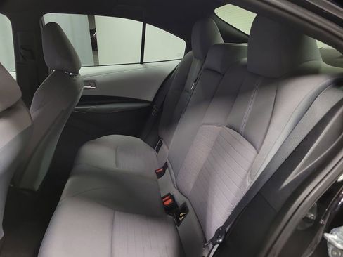 Used 2023 Toyota Corolla SE image 19