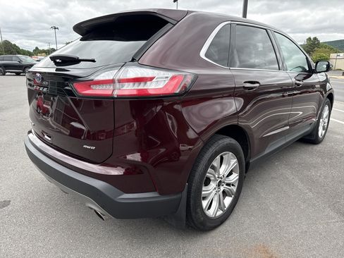 Used 2023 Ford Edge Titanium AWD/4WD image 3