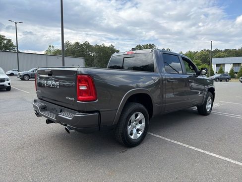 Used 2025 RAM 1500 Big Horn AWD/4WD image 4