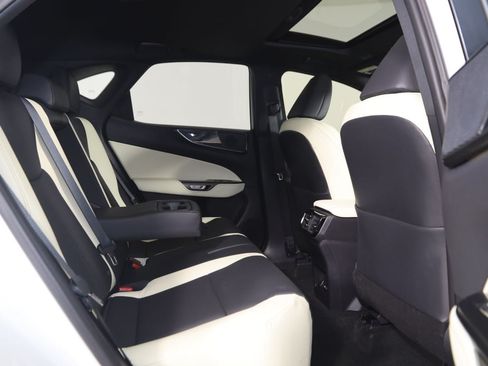 Used 2024 Lexus NX 250 FWD image 15