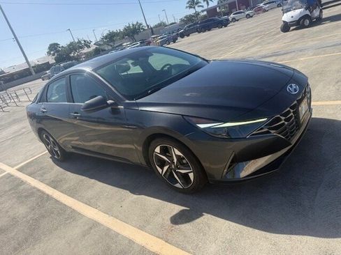 Used 2023 Hyundai Elantra Limited FWD image 8