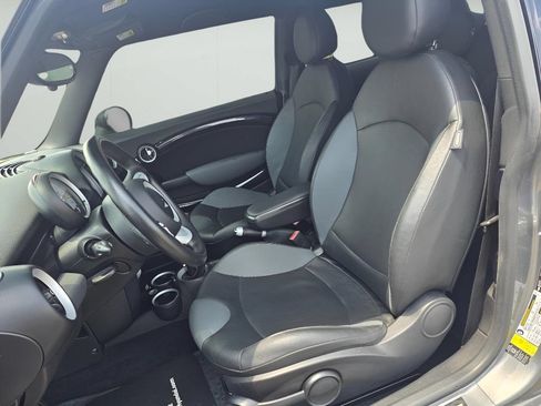 Used 2009 MINI Cooper John Cooper Works FWD image 12
