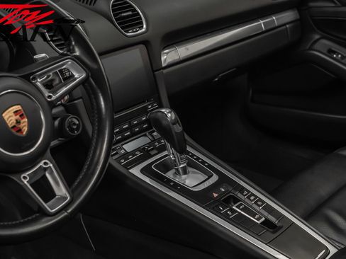 Used 2017 Porsche 718 Boxster S image 33