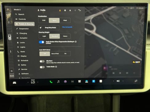 Used 2022 Tesla Model X Plaid image 26