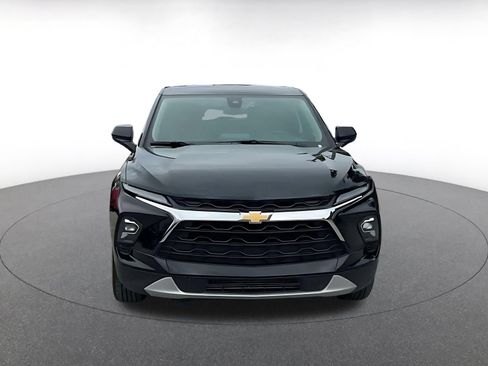 Used 2026 Chevrolet Blazer LT FWD image 4