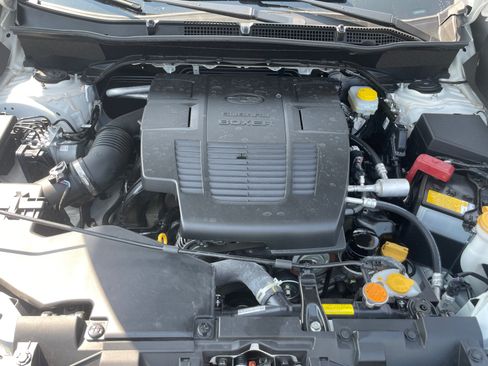 Used 2024 Subaru Forester Touring AWD/4WD image 24